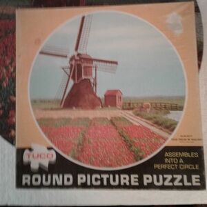 Springbok Vintage Round Puzzle